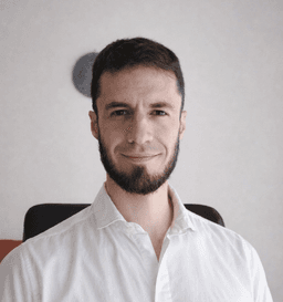Psic. Martin de la Torre, psicólogo para evaluaciones de inmigración